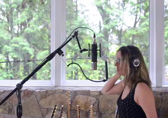 Clip for Divum Divum - Dieu de l'univers